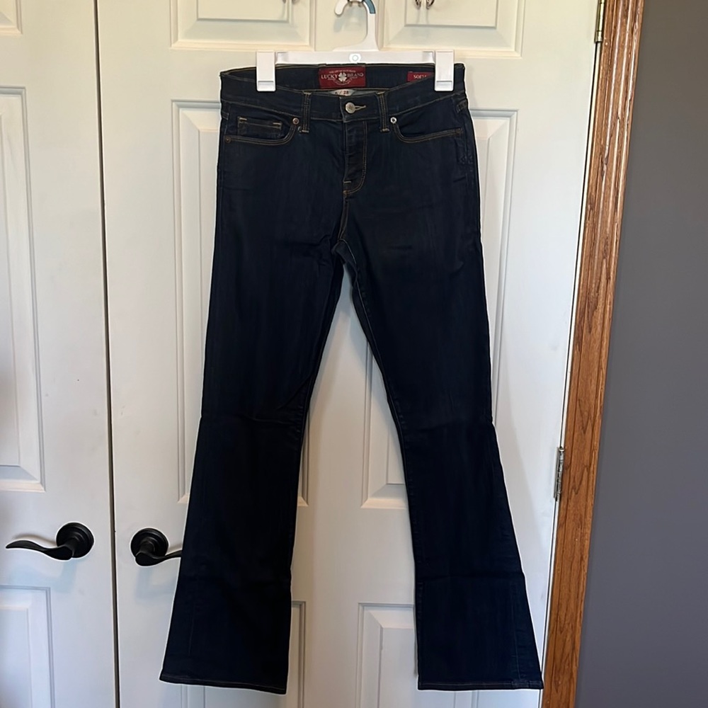 Lucky brand boot cut jean, size 28 Long